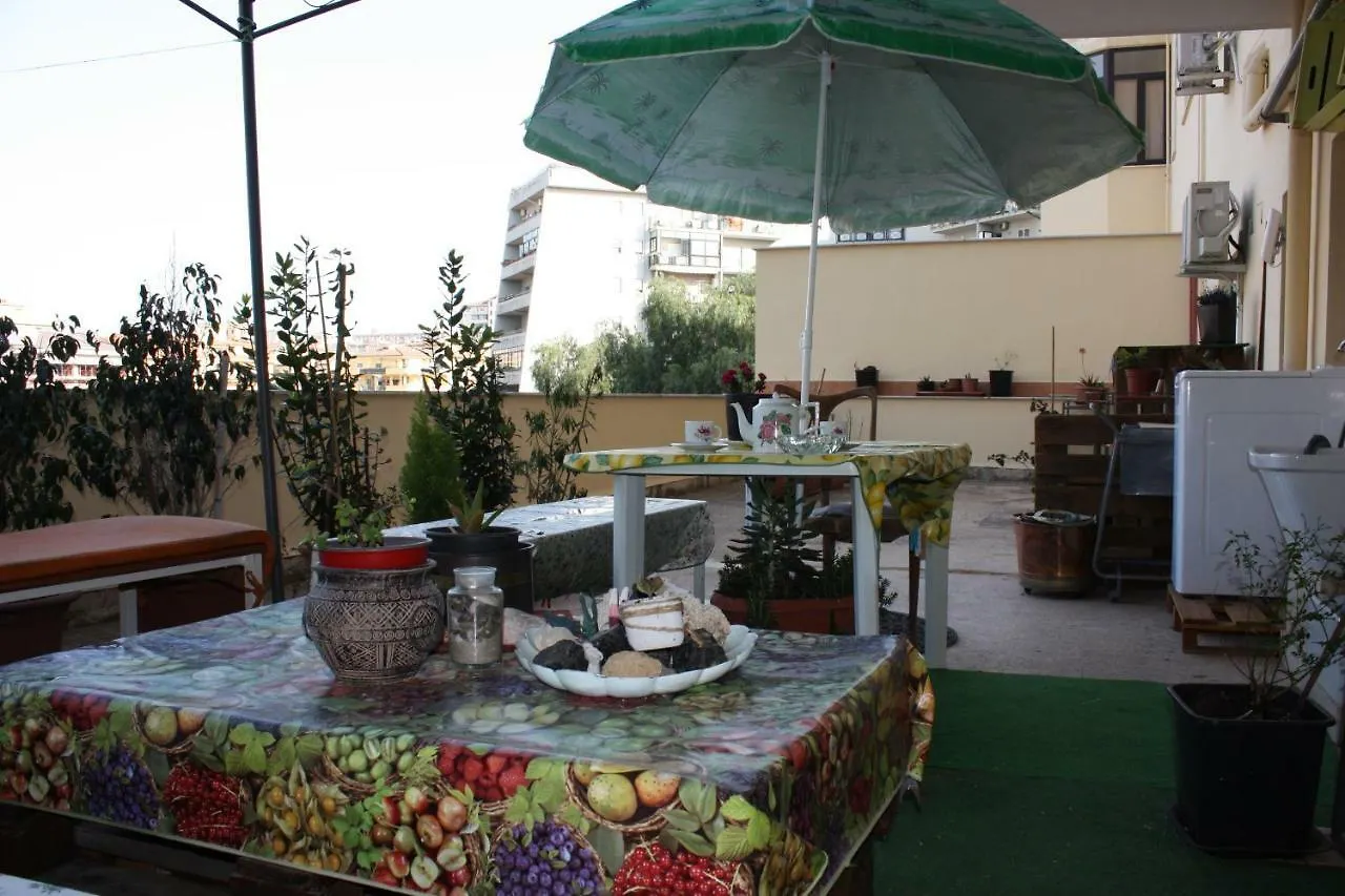 Carla Apartment Bagheria Italy